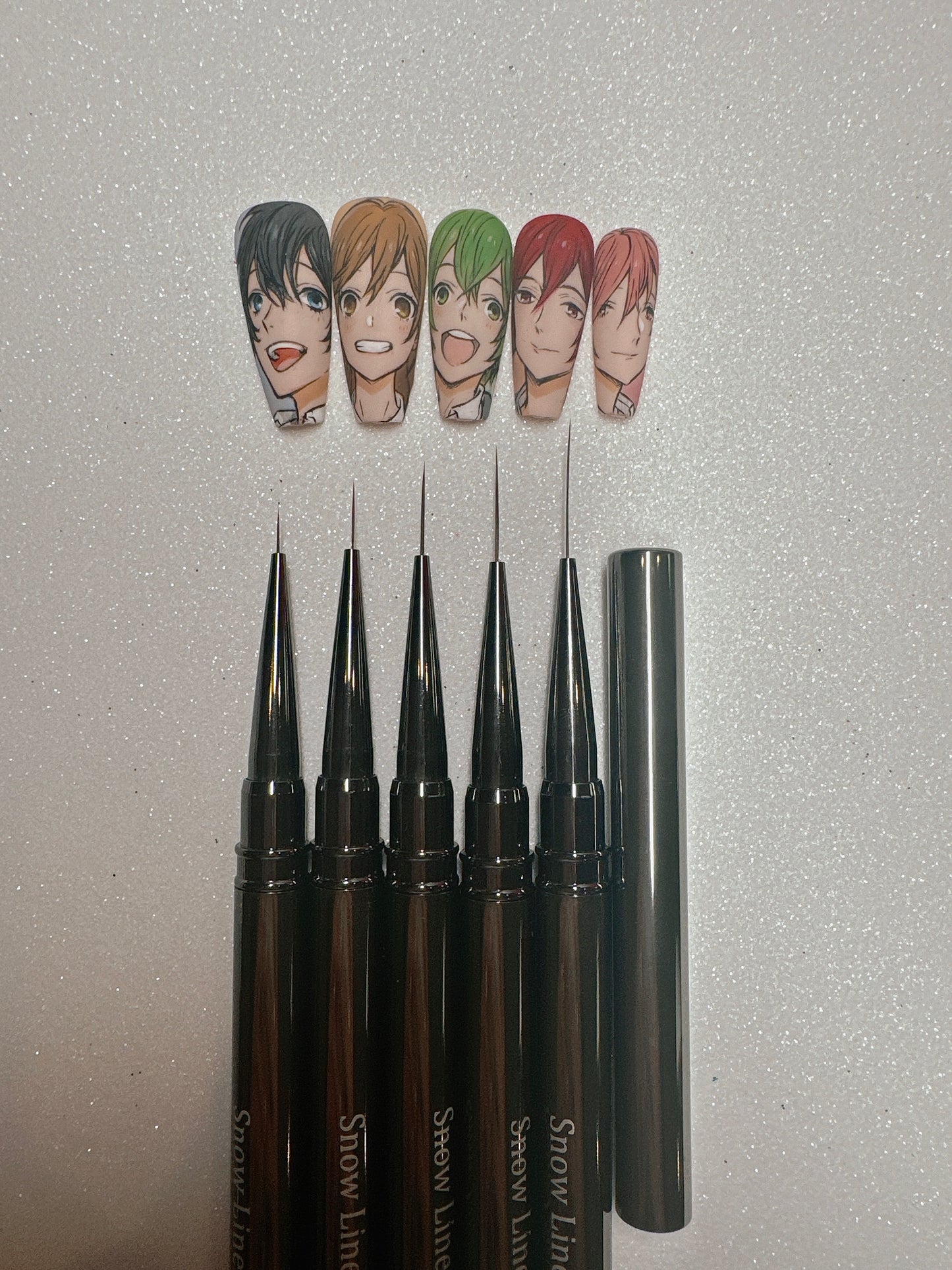 Liner brushes set